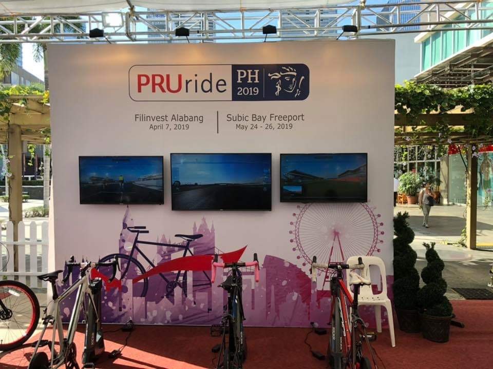 Virtual Race booth