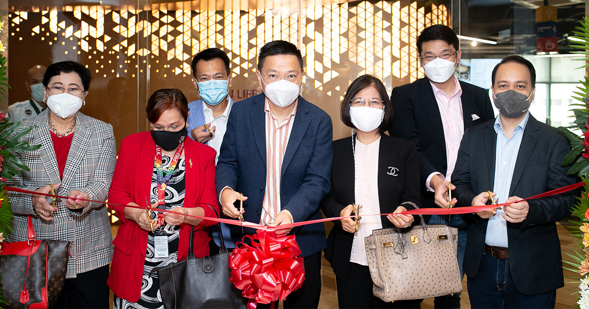 PRUHouse ribbon cutting