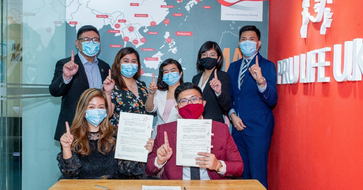 celestial summit team group photo