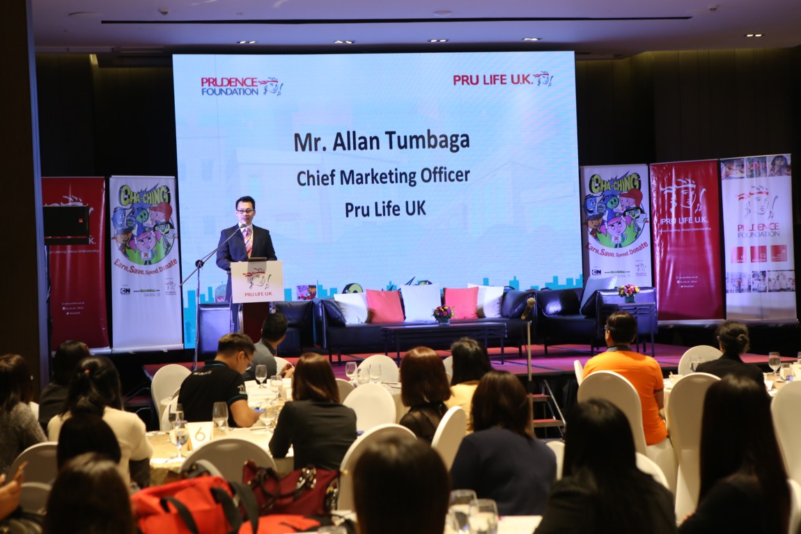 Welcoming Cha-Ching teachers at conference