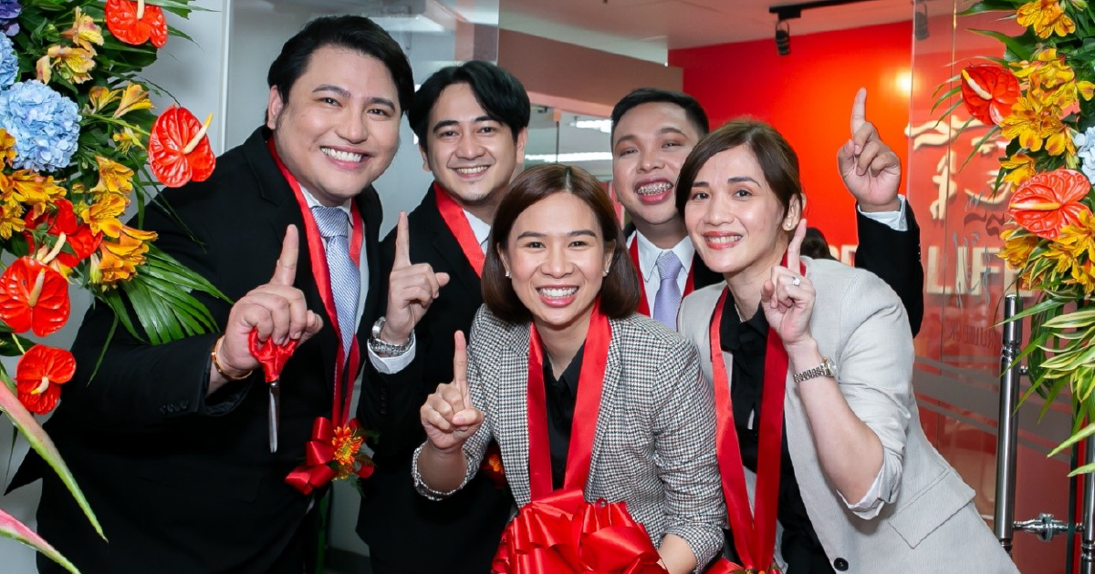 Double dragon group photo